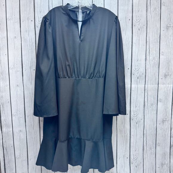 SHEIN Dresses & Skirts - NWOT SHEIN Curve Black Tiered Dress Size 2 XLg